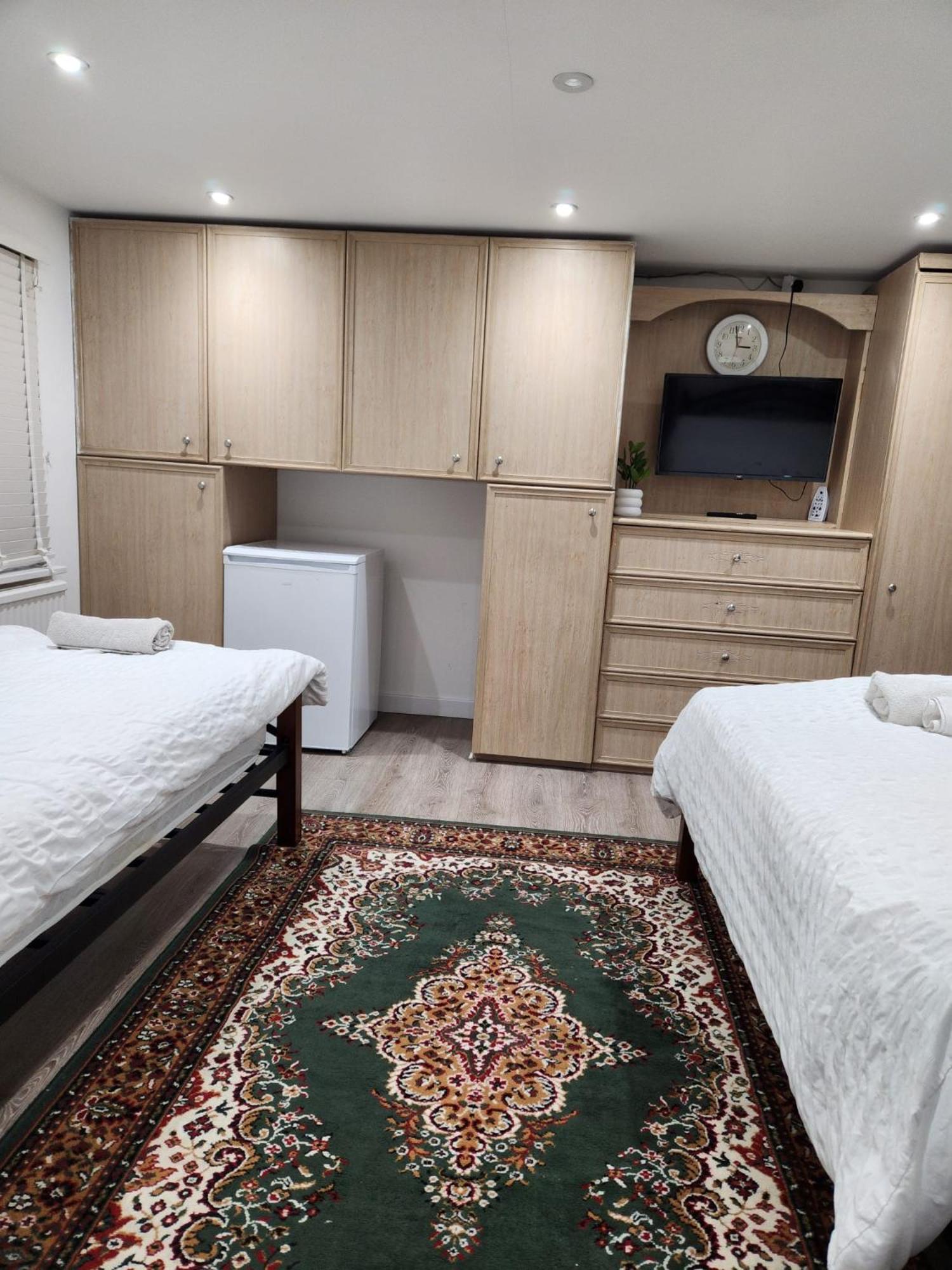 The London En-Suite Ilford Exterior foto